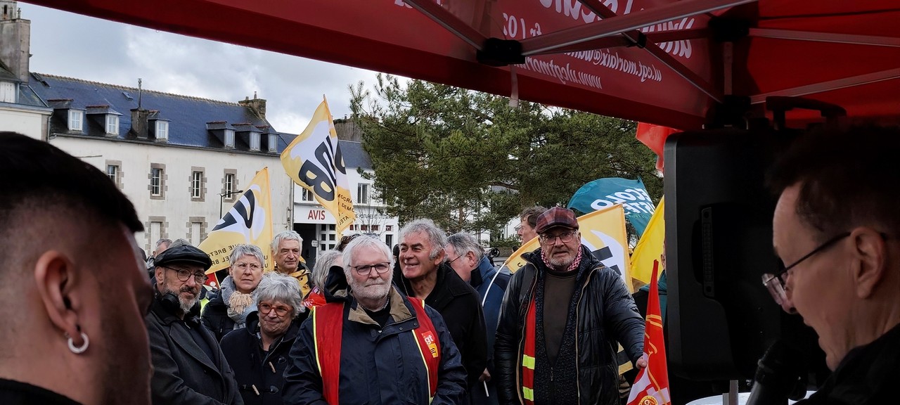 Rassemblement Gare de Morlaix samedi 07 f�vrier 2026. Photo pyb29